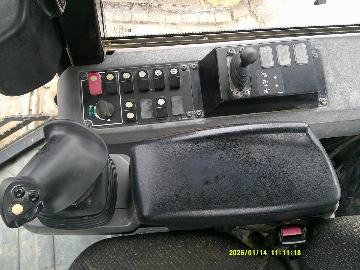 Used 2015 CATERPILLAR D6K2 LGP