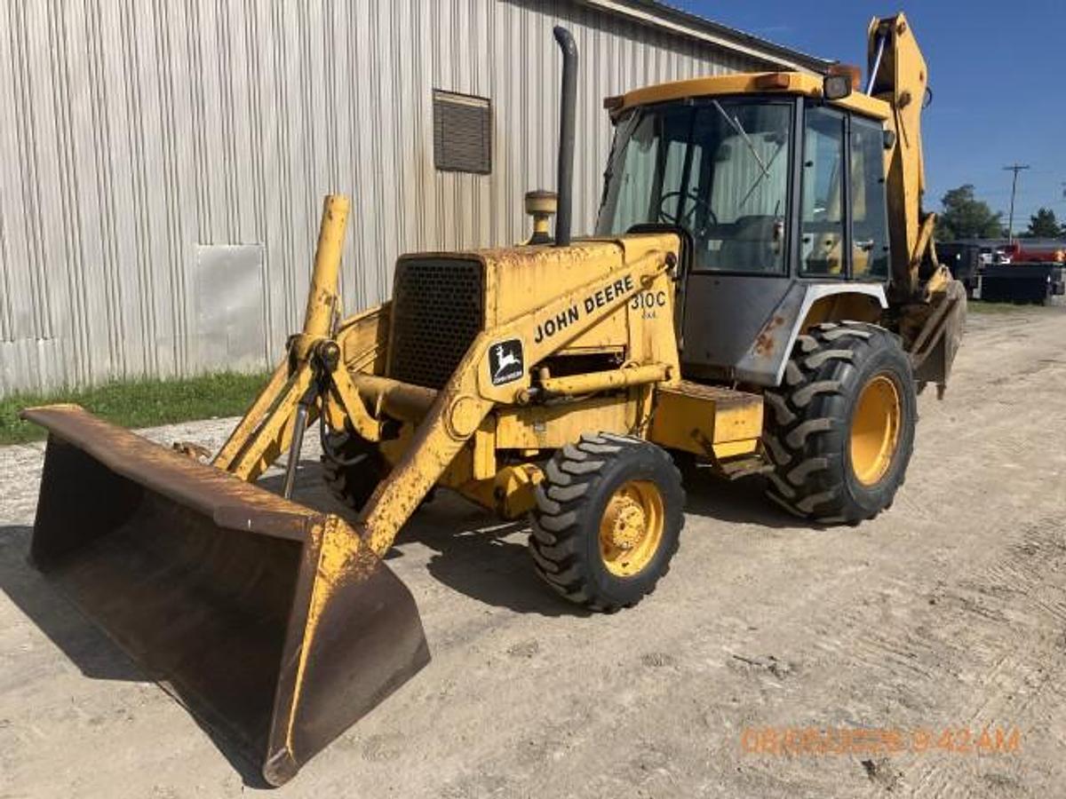 Used 1987 DEERE 310C