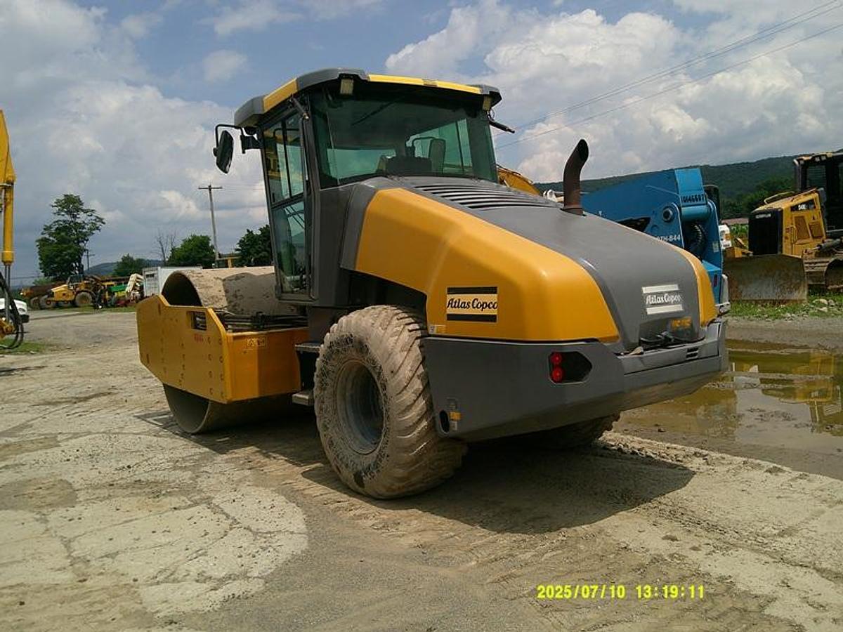Used 2015 Dynapac-Atlas Copco CA2500D