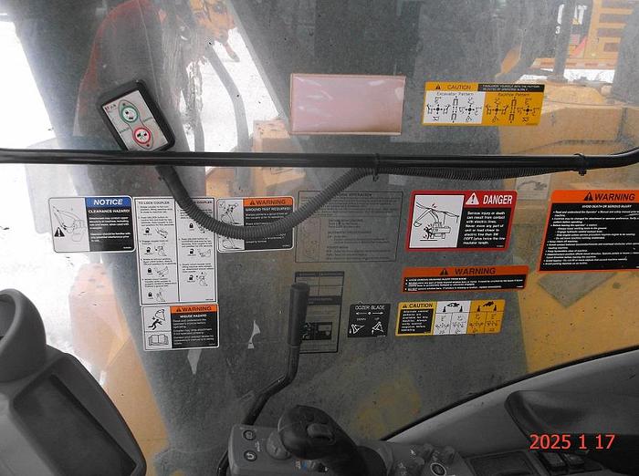 Used 2018 DEERE 135G