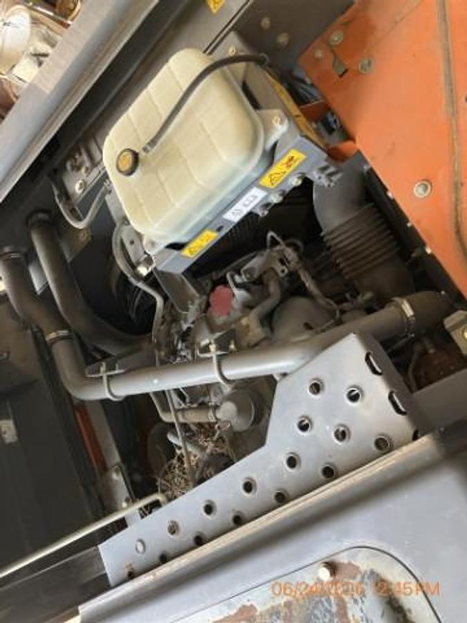 Used 2021 HITACHI ZX200-6
