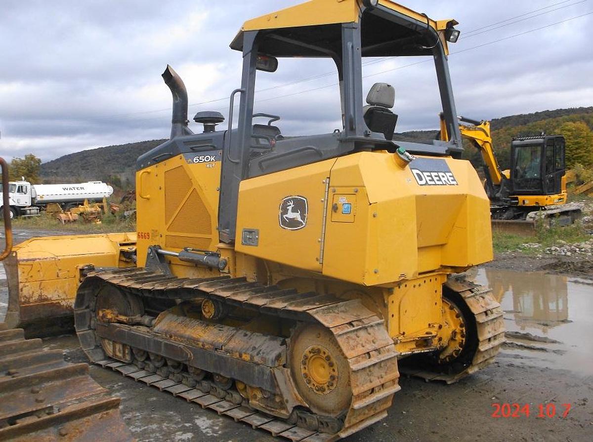 Used 2016 DEERE 650K XLT