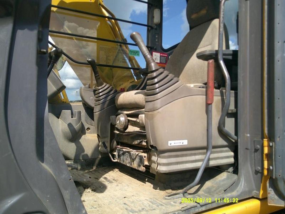 Used 2003 DEERE J160C