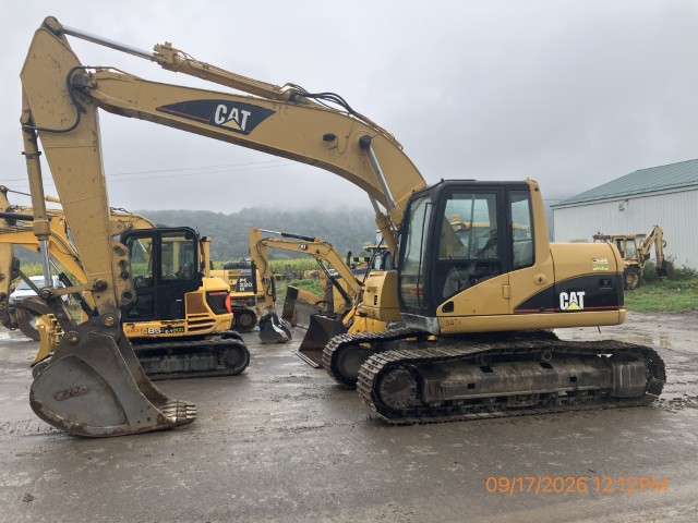 Used 2001 CATERPILLAR 320C U