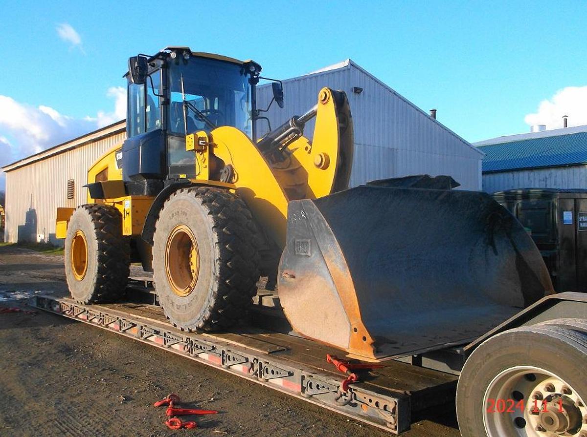Used 2016 CATERPILLAR 938M