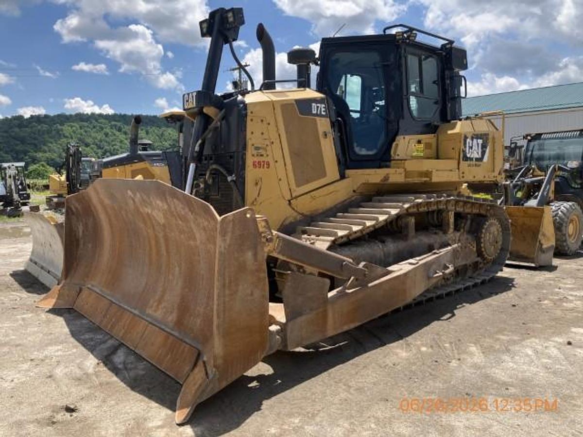Used 2015 CATERPILLAR D7E