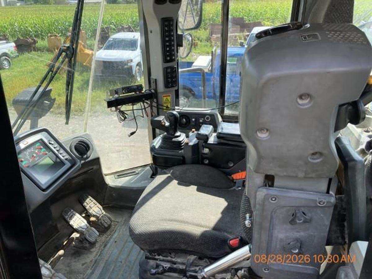 Used 2016 CATERPILLAR 980k