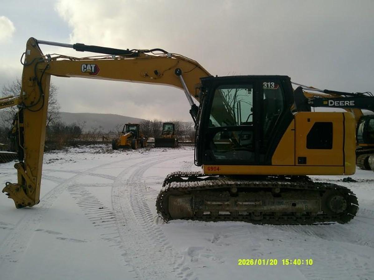 Used 2021 CATERPILLAR 313