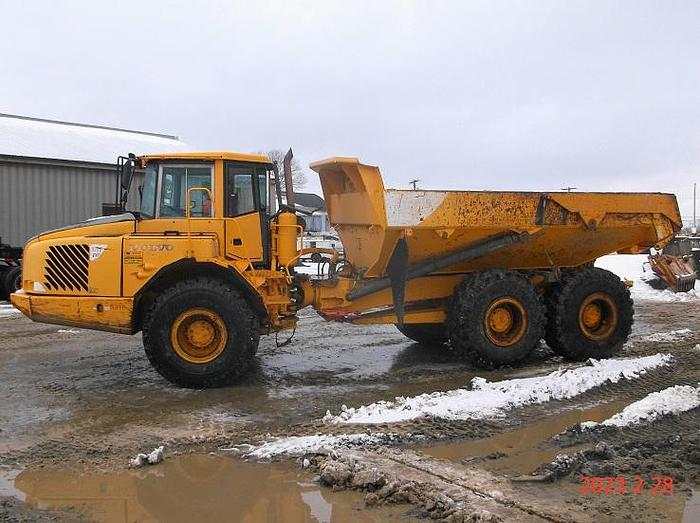 Used 2004 VOLVO A25D