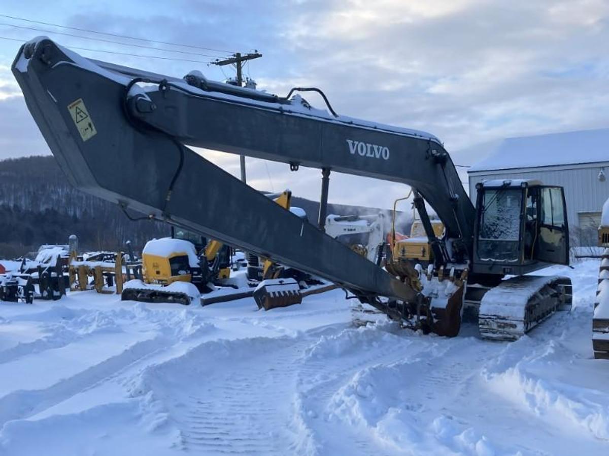 Used 2010 VOLVO EC290CL