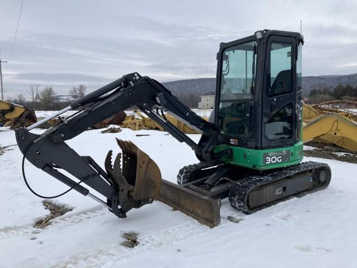 Used 2019 DEERE 30G