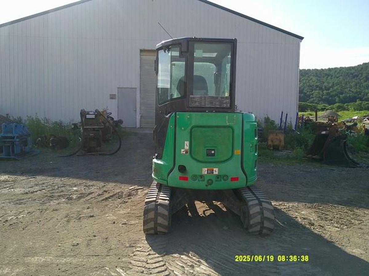 Used 2019 DEERE 30G