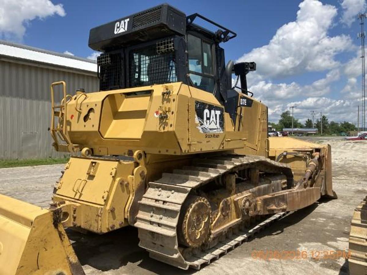 Used 2015 CATERPILLAR D7E