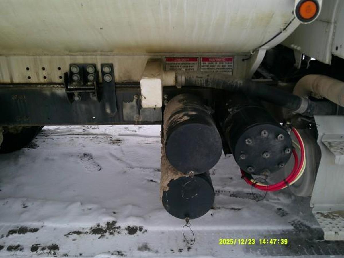 Used 2019 Freightliner M2 106