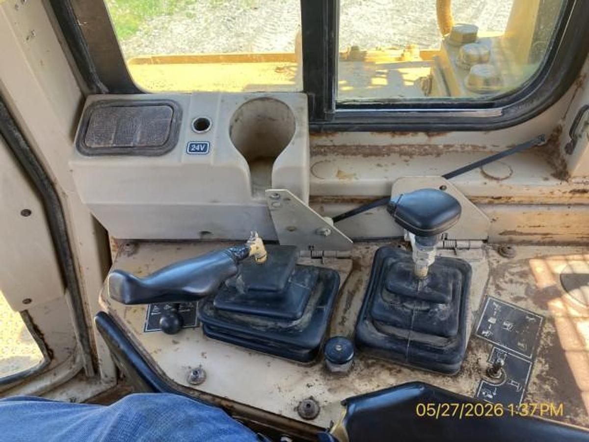 Used 1997 CATERPILLAR D8R