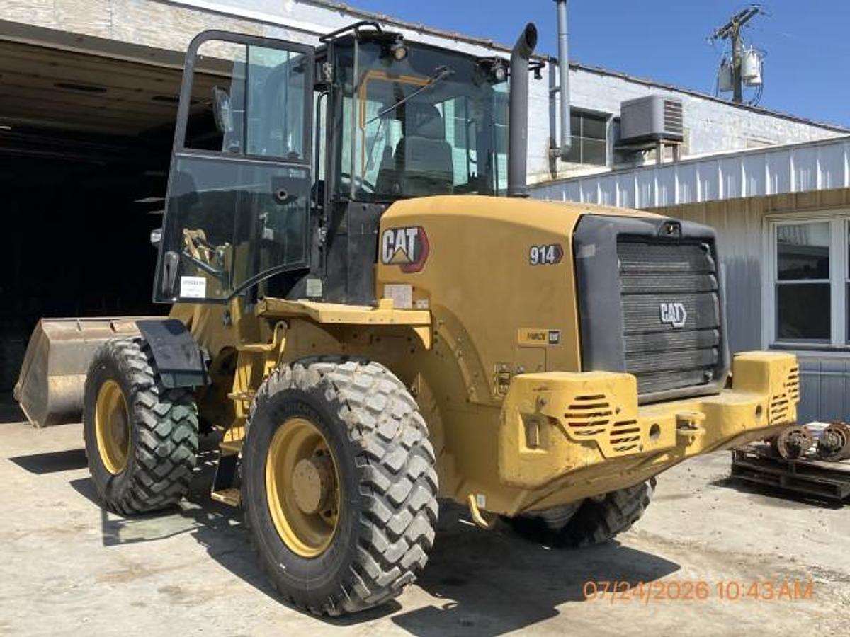 Used 2023 CATERPILLAR 914