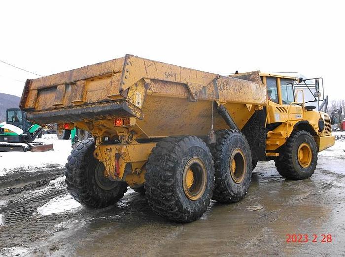 Used 2004 VOLVO A25D