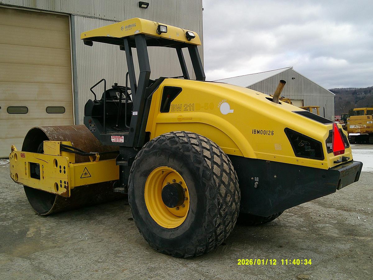 Used 2015 BOMAG BW211D-5