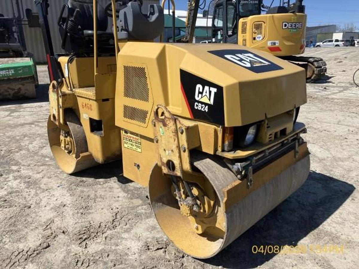Used 2012 CATERPILLAR CB24XT