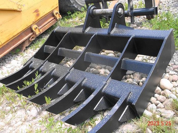 Used 2023 AIM Deere 350 84" Root Rake