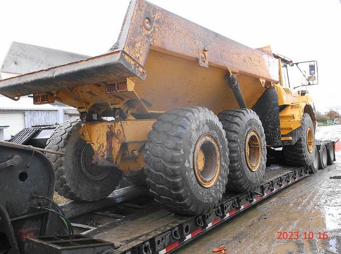 Used 2005 VOLVO A25D