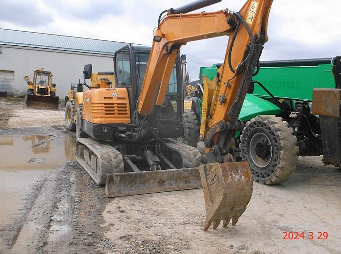 Used 2017 CASE CX57C