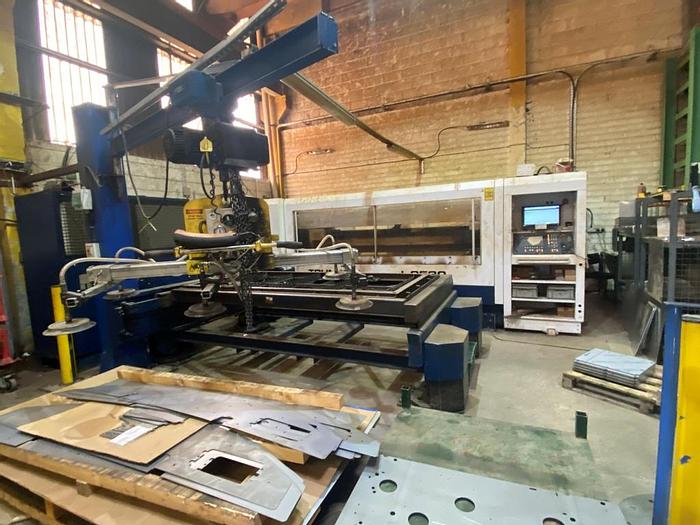 Used 2000 Trumpf Trumatic L2530 Flat Bed Laser