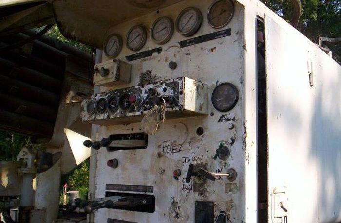 Used 1994 Driltech D25K3W Drill Rig
