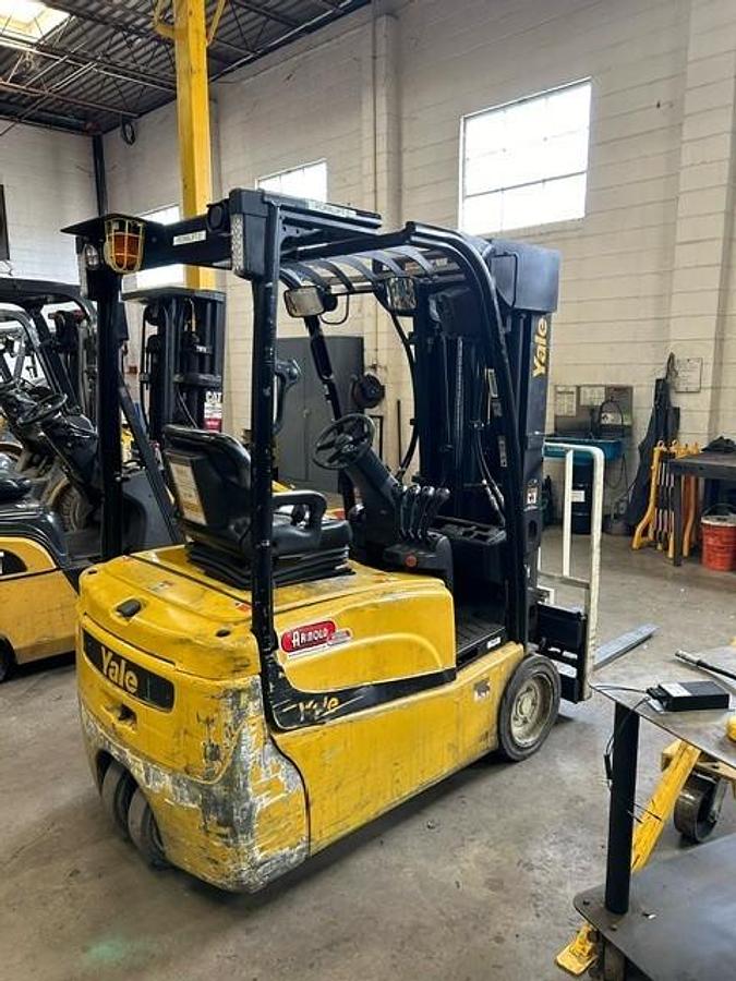 Used 2002 Yale ERP040VT