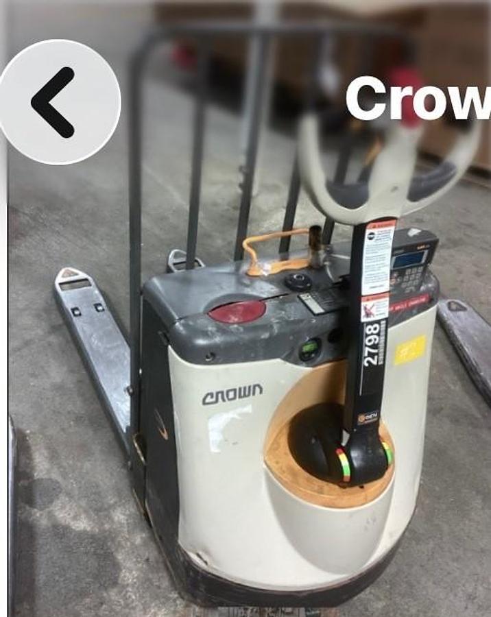 Used 2022 Crown WP3035-45