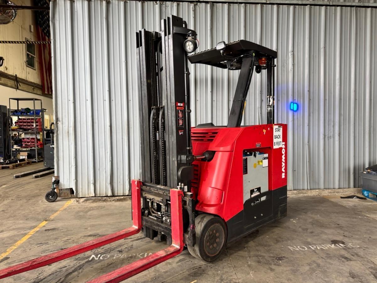 Used 2017 Raymond 425C50TT