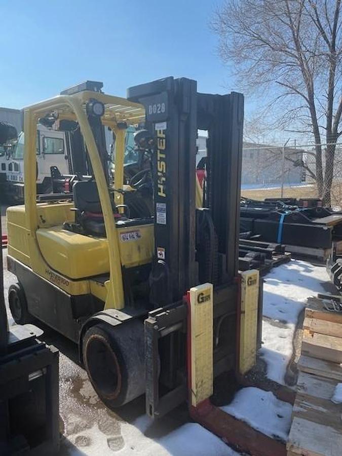 Used 2016 Hyster S100FT