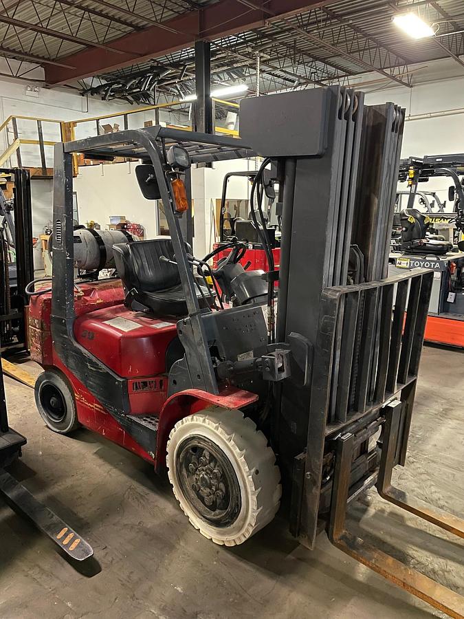 Used 2002 TCM FG30T-6H