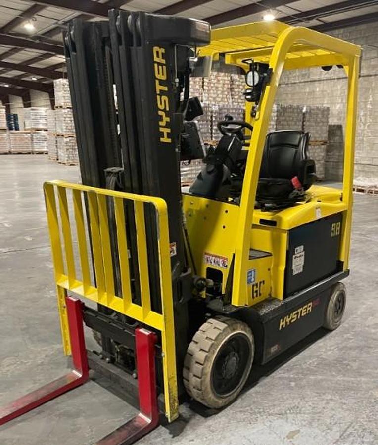 Used 2022 Hyster E50XN