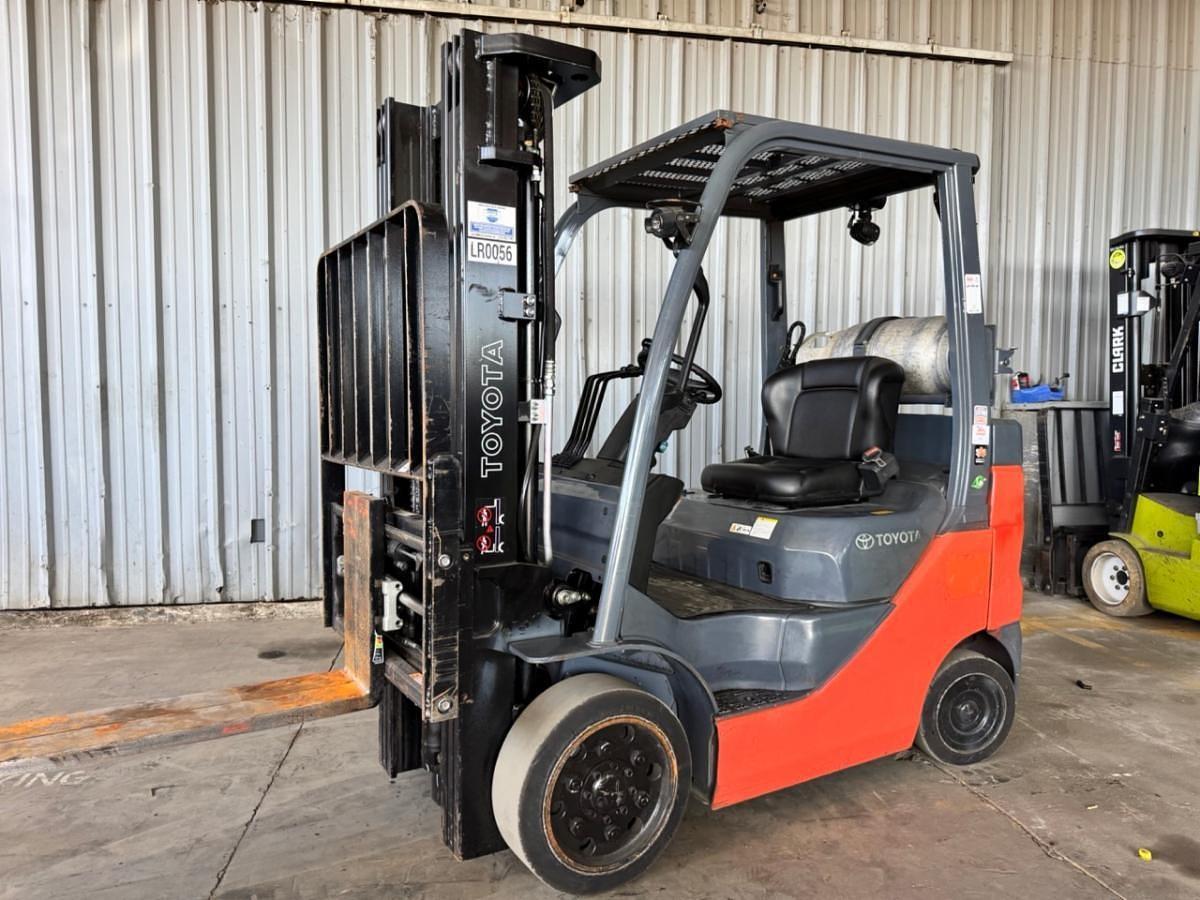 Used 2002 Toyota 8FGCU25