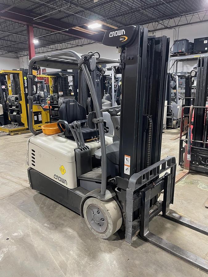 Used 2018 Crown SC5245-40