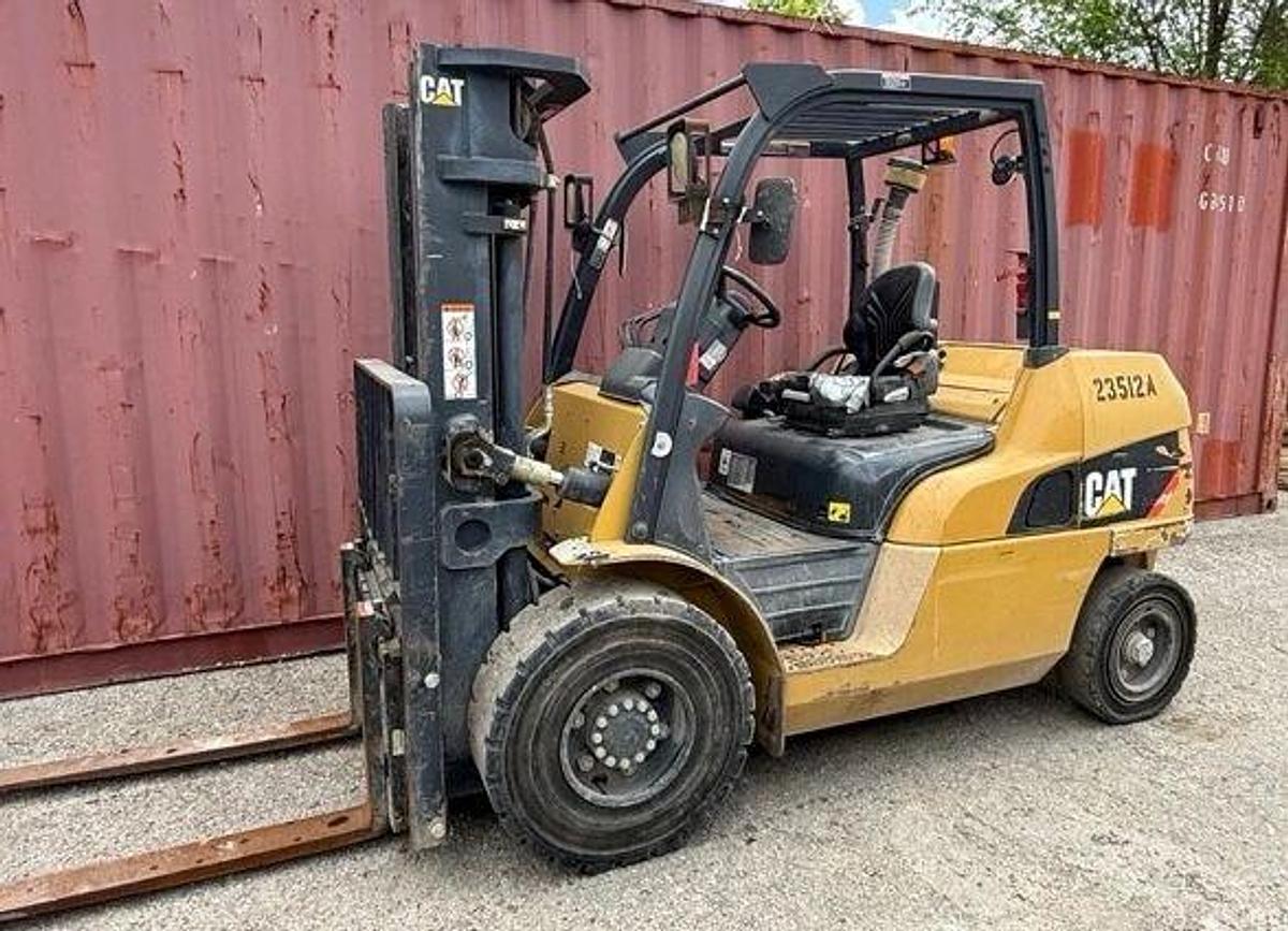 Used 2019 Cat DP451