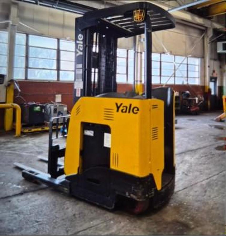 Used 2013 Yale NDR035EBNM36TE095