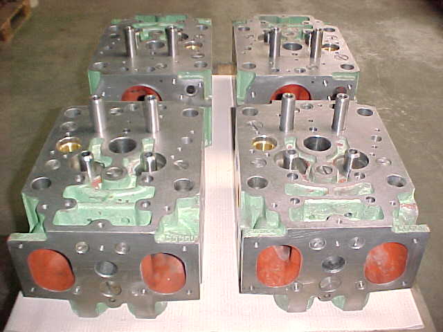 CYLINDER HEADS DEUTZ BVM628 NEW !!