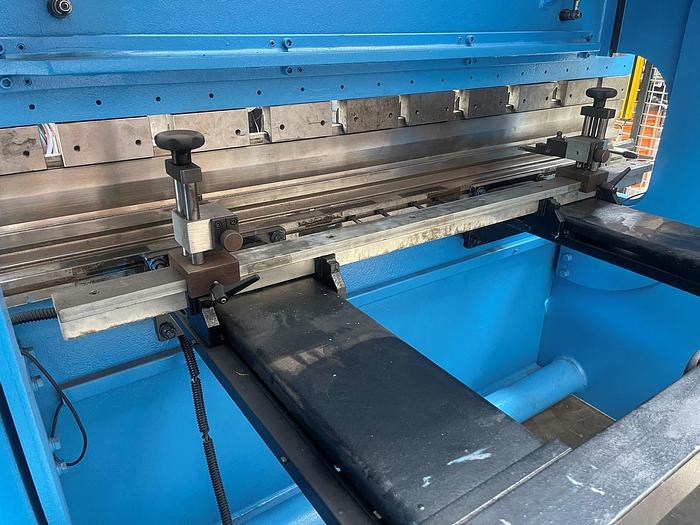 Usato PIEGATRICE GASPARINI IDRAULICA 2000X40