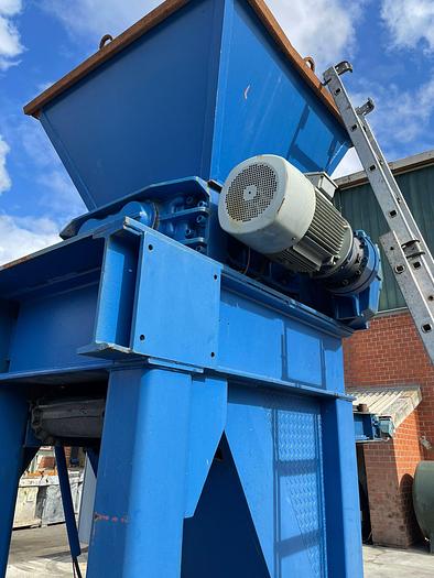 Gebraucht SHREDDER, ZWEIWELLENZERKLEINERER