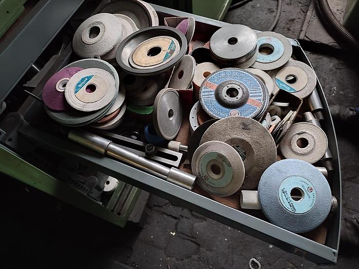 Used Szlifierka narzędziowa JUNGNER US 2305 + dwie szafy z wyposażeniem