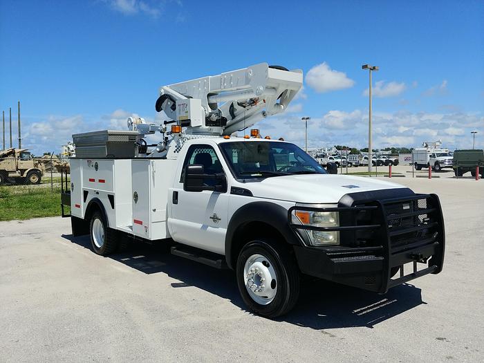 Used Versilift VST-40I 45ft Articulating & Telescopic MH Bucket Boom on 2013 Ford F550