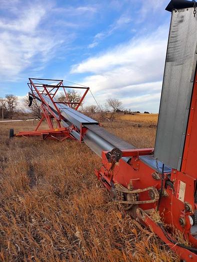 Used 130' Hutchinson Squeeze Belt Conveyor