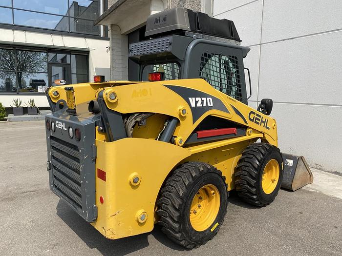 Usato 2011 GEHL V270