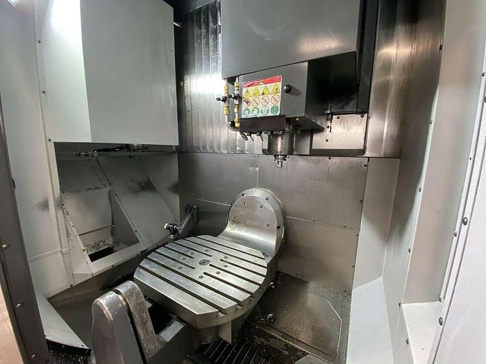 Used 2016 HAAS UMC_750SS 5-Axis CNC Vertical Machining Centert