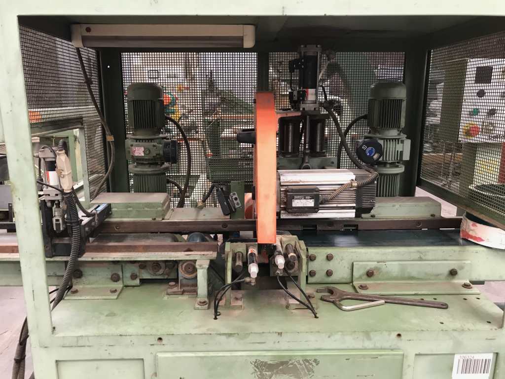 Usato Sega circolare troncatrice marca Bottene