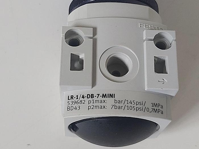 4 Stück Druckregelventil mit Manometer, LR-1/4-DB-7-MINI, 539682, Festo neu