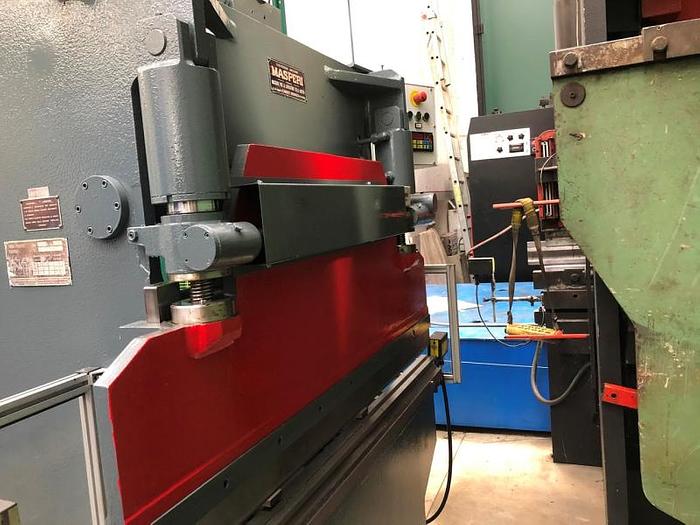 Usato PIEGATRICE MASPERI IDRAULICA 1550X20