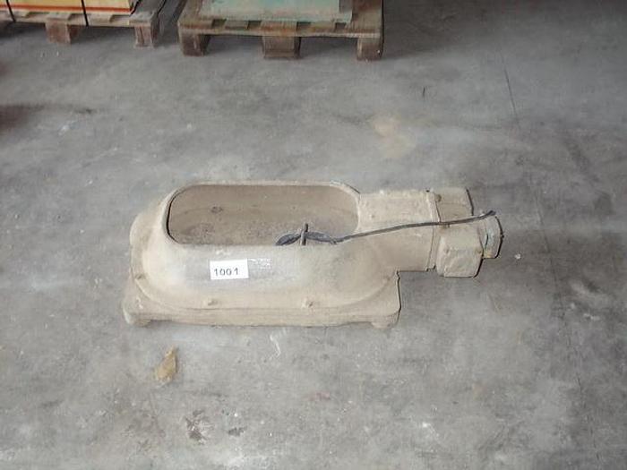 Used VIBRATING SIEVE DOUBLE NET WITH OVAL SHAPE